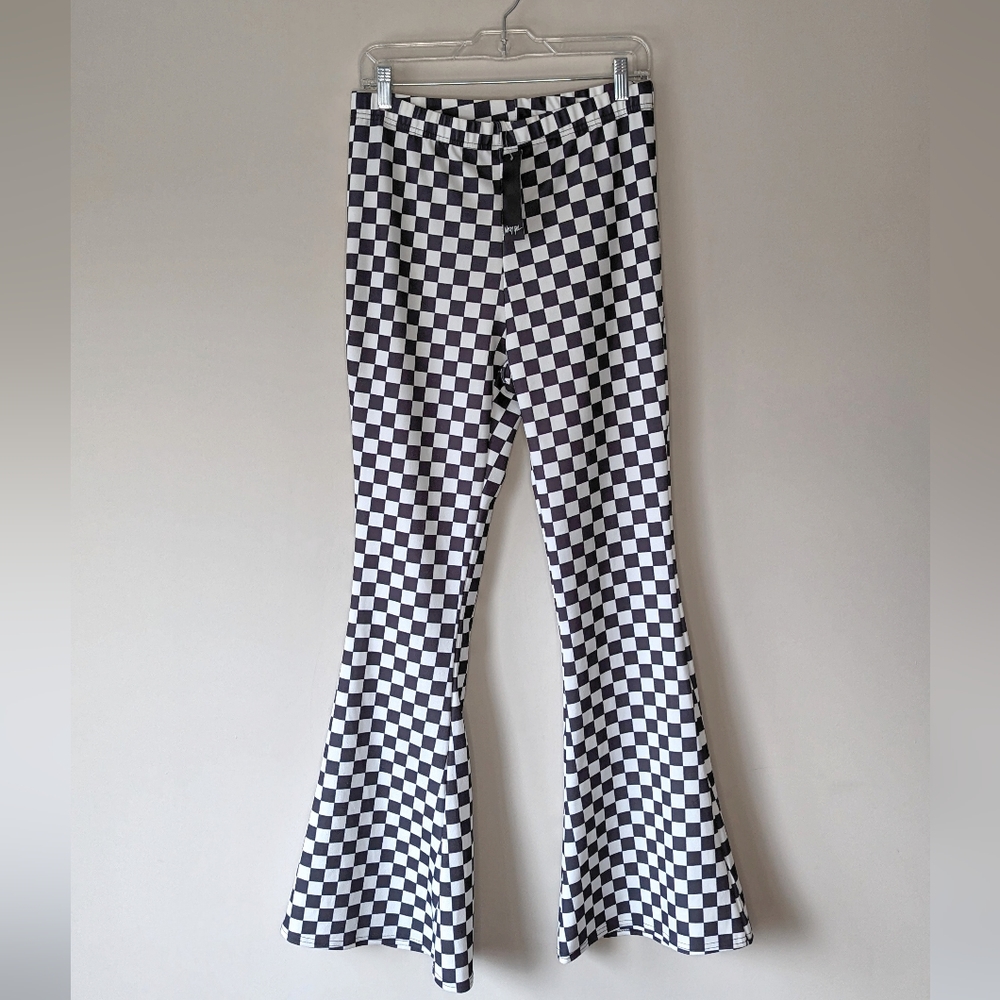 NWT Nasty Gal checkerboard printed crepe flared pants
